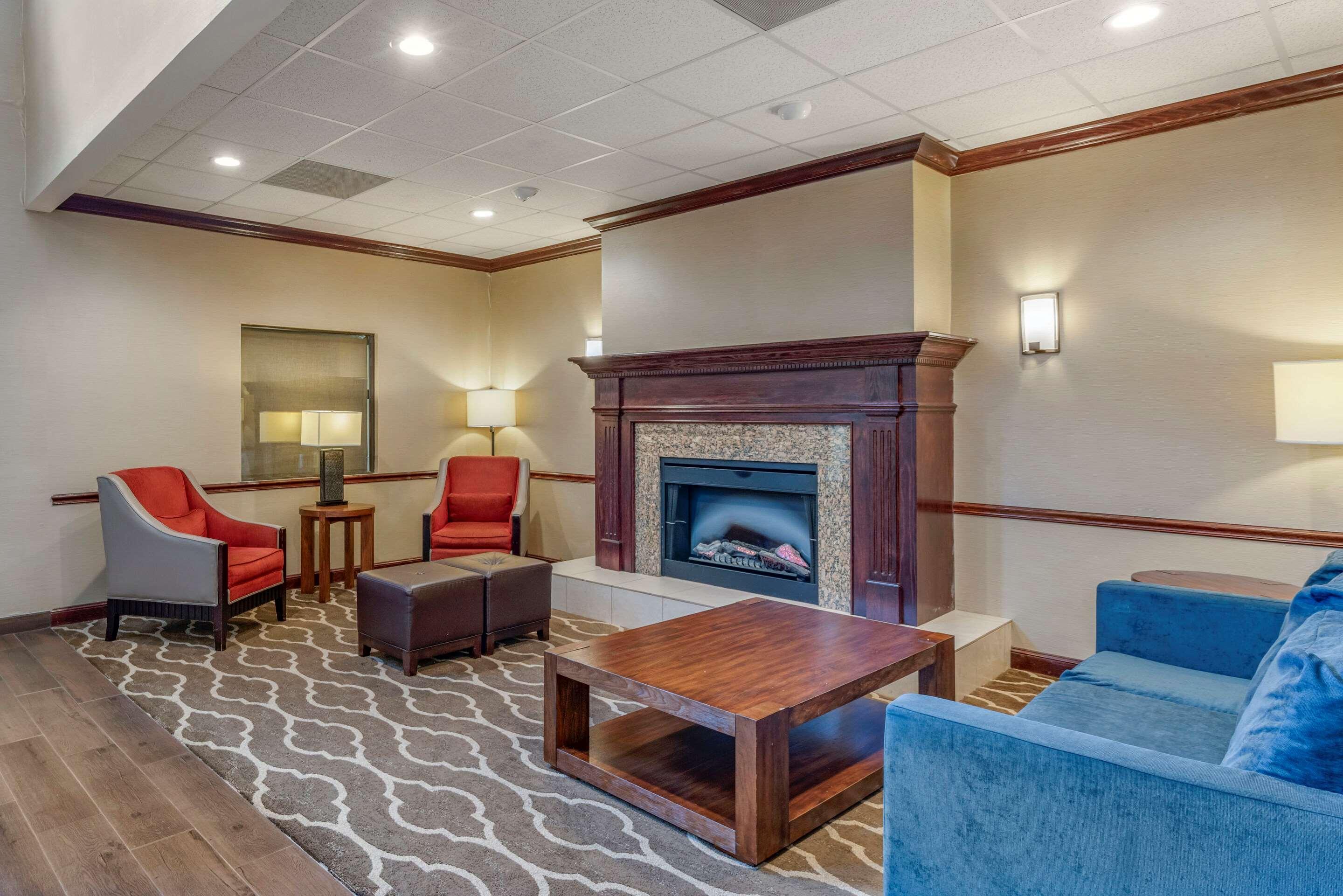 Comfort Inn & Suites St Louis-O'Fallon Esterno foto