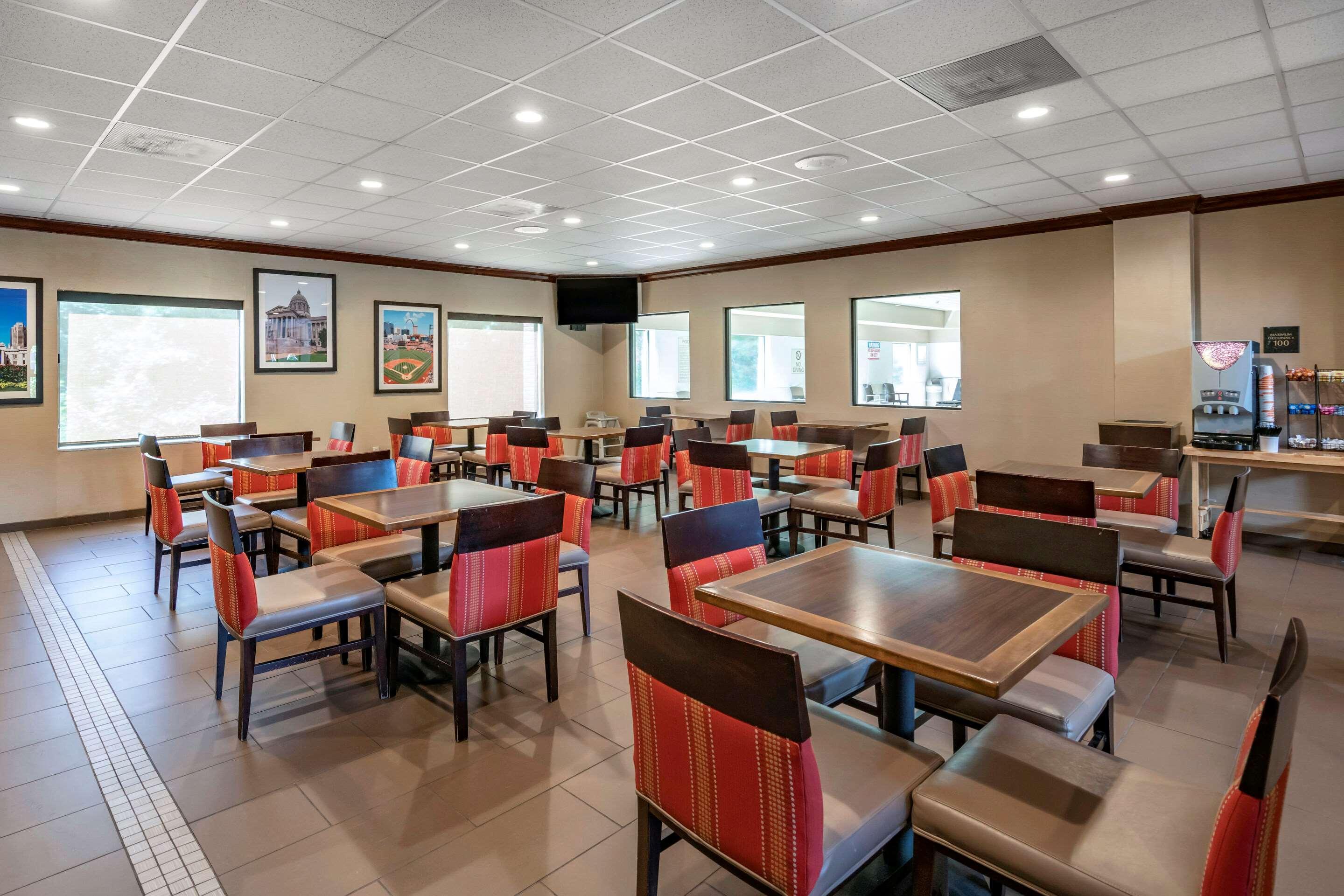 Comfort Inn & Suites St Louis-O'Fallon Esterno foto